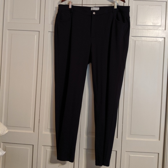 Doncaster Black Chevron Pattern Pants - Picture 5 of 6